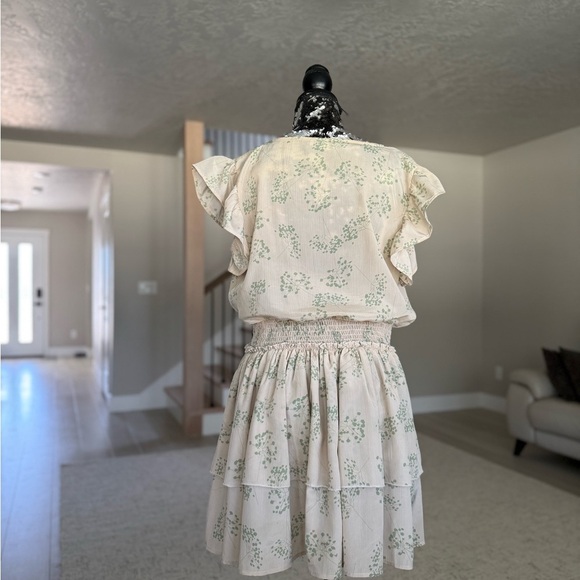 Floral Cream Dress - Cara Loren - Picture 7 of 10